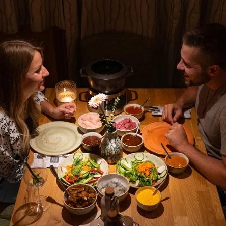 Titelbild zur Veranstaltung Fondue for Two - Date Night Special