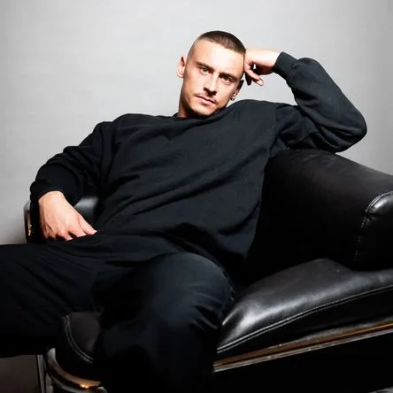 Titelbild zur Veranstaltung BUBBLEDAYS Opening Night mit DISARSTAR