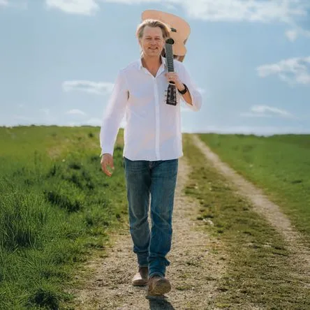 Titelbild zur Veranstaltung Da Huawa und I  - Schokoladenseit'n