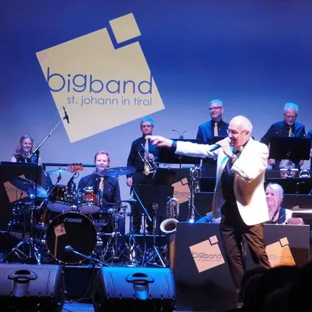 Titelbild zur Veranstaltung blende auf! - bigband  night st.johann