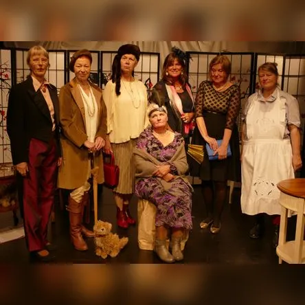 Titelbild zur Veranstaltung Miss Sophie -Theater 8Frauen