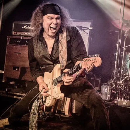 Titelbild zur Veranstaltung Julian Sas