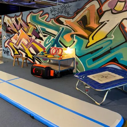 Titelbild zur Veranstaltung Teens-Akrobatik-Dezember