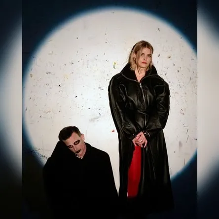 Titelbild zur Veranstaltung 8MM Live: Jennifer Touch