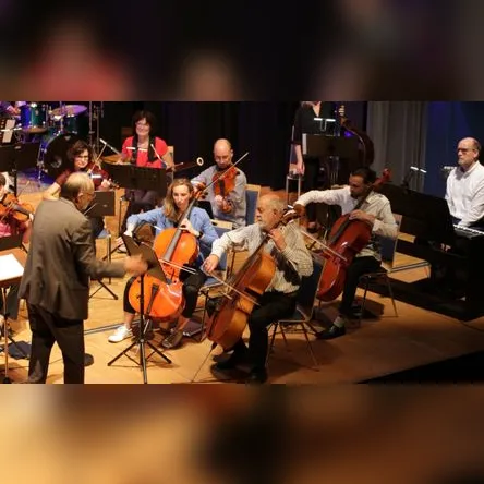 Titelbild zur Veranstaltung Orchester DIVERTIMENTO & Chor CANTIAMO