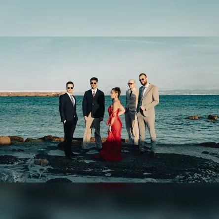 The LEANING IN Underground