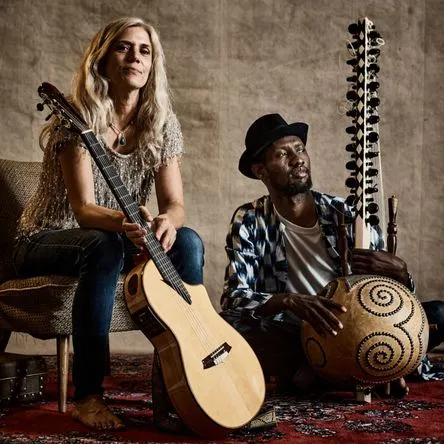 Titelbild zur Veranstaltung Anne Pe & Moussa Cissokho