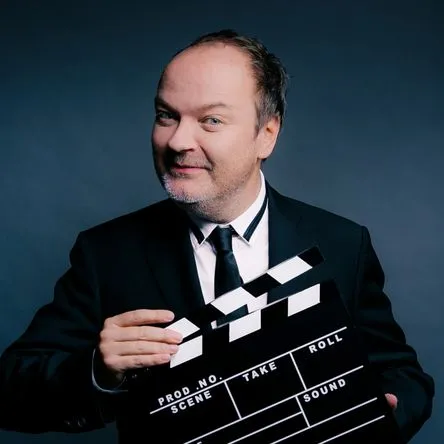 Titelbild zur Veranstaltung JENS WAWRCZECK liest SPELLBOUND