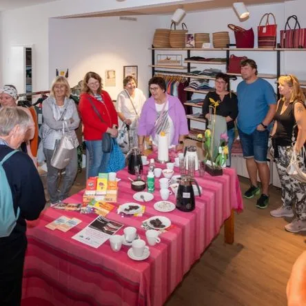 Titelbild zur Veranstaltung Hereinspaziert!