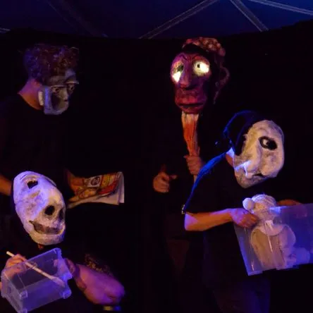 Titelbild zur Veranstaltung Makenspiel & Tanzexperimente