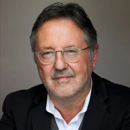 Titelbild zur Veranstaltung Rainer Moritz - Zwei Spuren im Schnee