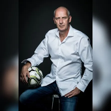 Titelbild zur Veranstaltung Mario Basler - BASLER BALLERT - Best of