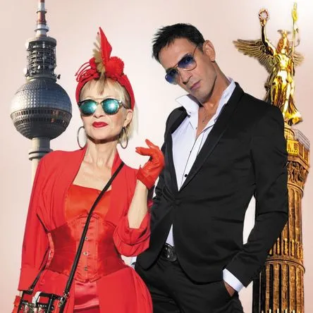 Titelbild zur Veranstaltung SCHWARZBLOND „KISSES from BERLIN“