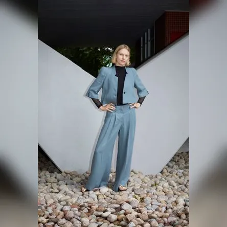 Titelbild zur Veranstaltung Viel wichtiger ist jetzt die Gegenwart