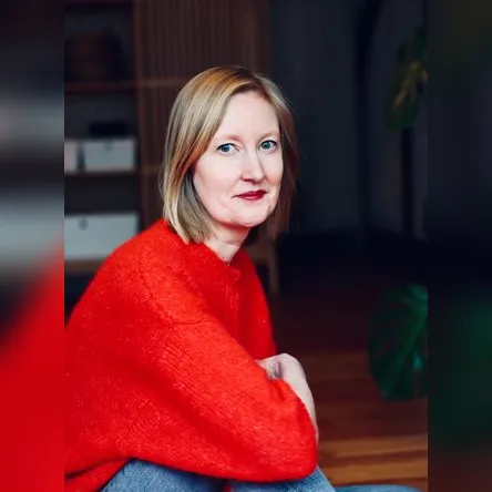 Titelbild zur Veranstaltung Alexandra Stahl liest aus Tschikogo